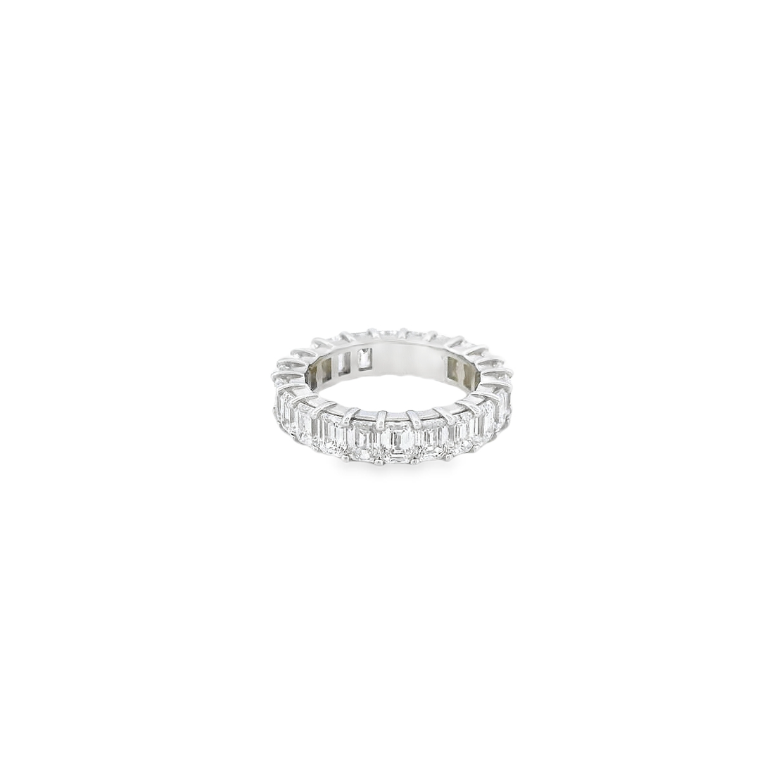 Elegant Diamond Band Ring