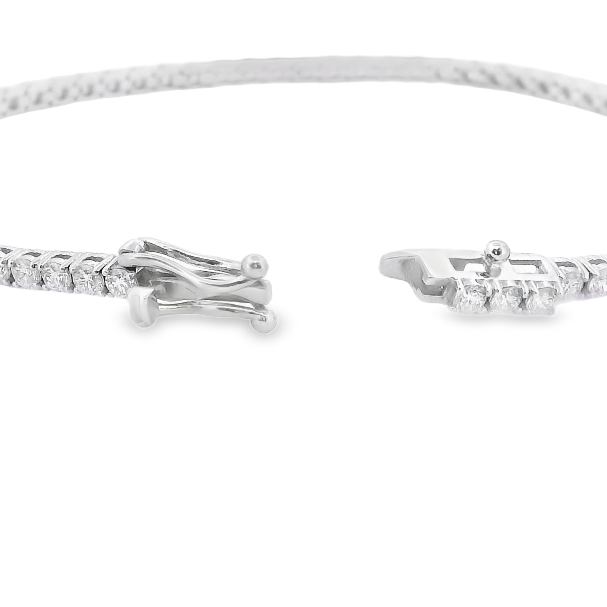 Elegant 14K White Gold Round Diamond Tennis Bracelet