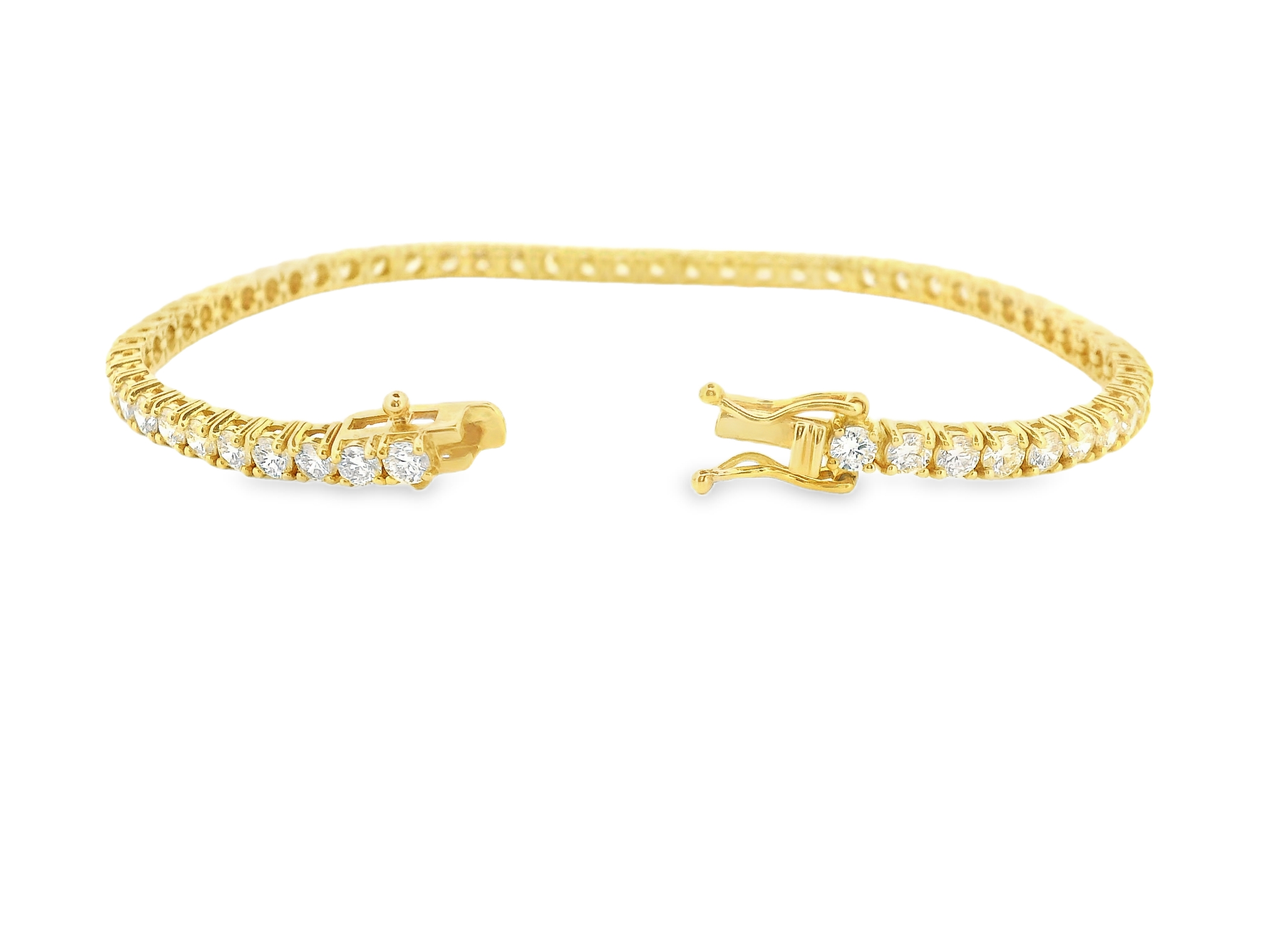 Elegant 14K Gold Diamond Bracelet