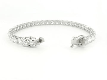 Elegant 14K White Gold Round Diamond Tennis Bracelet