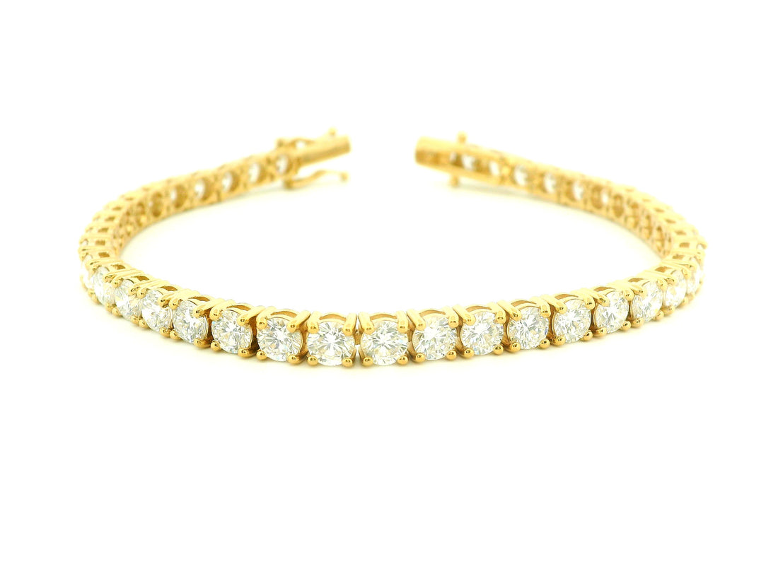 Elegant 14K Yellow Gold Round Diamond Bracelet