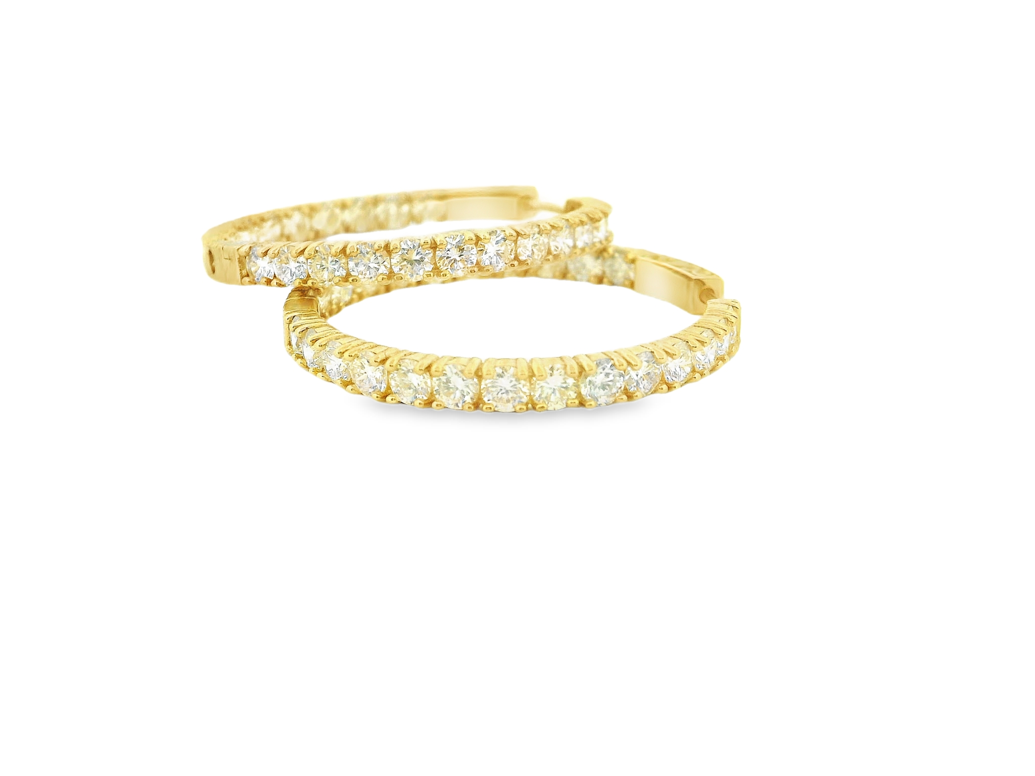 Elegant 14K Gold Round Diamond Hoop Earrings
