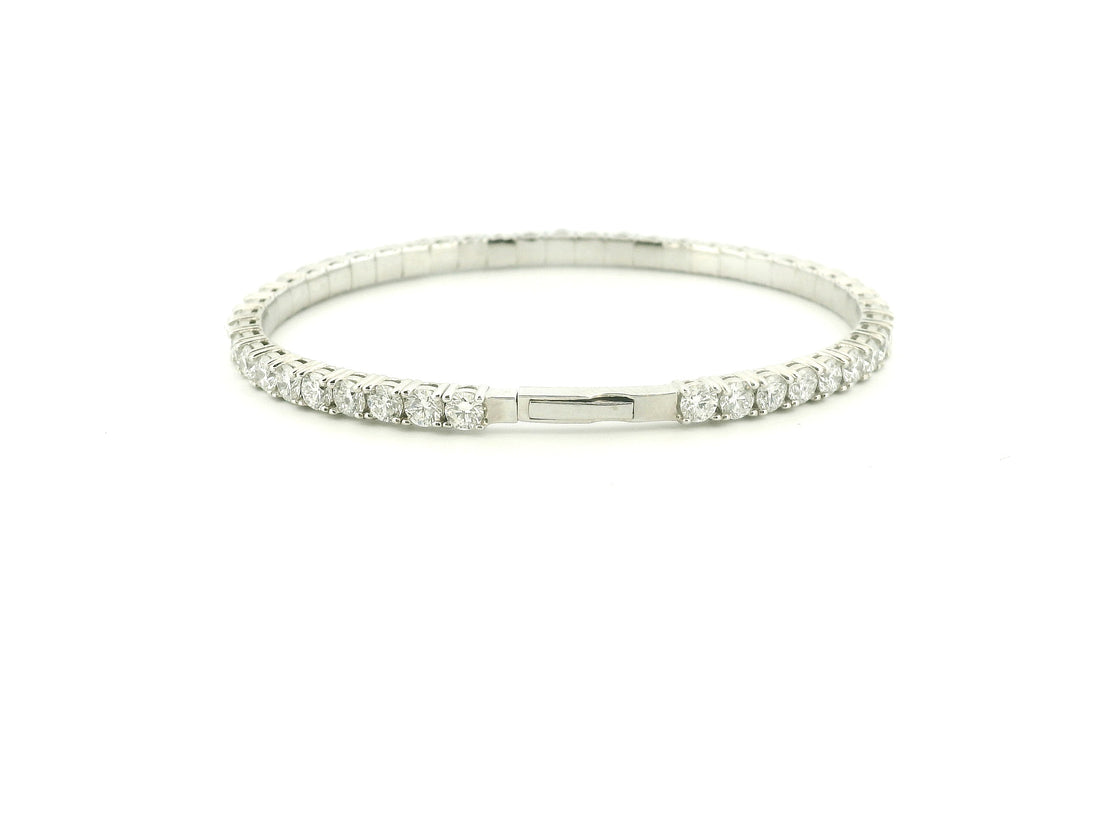 Elegant 14K White Gold Diamond Bracelet