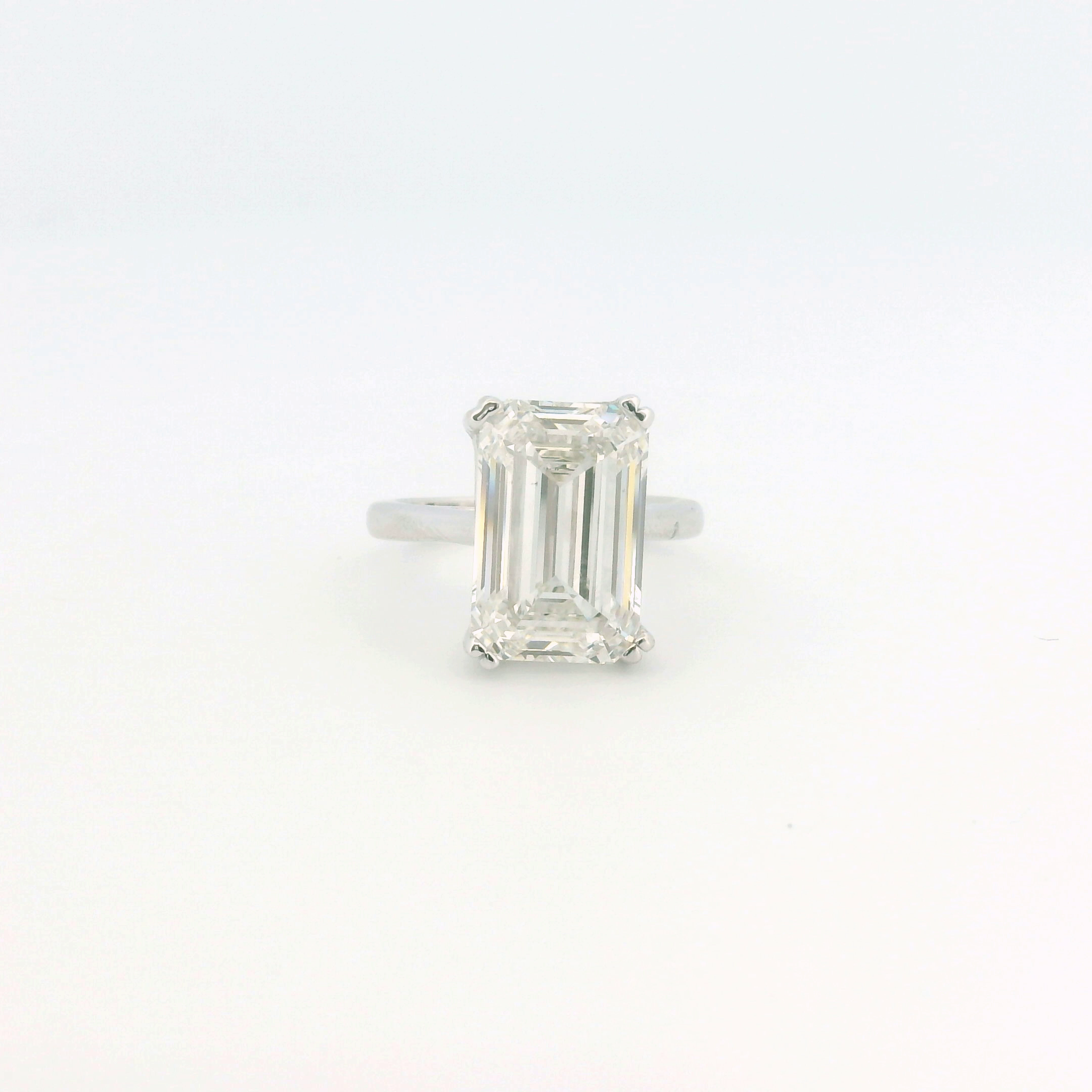 Elegant Emerald-Cut Diamond Ring