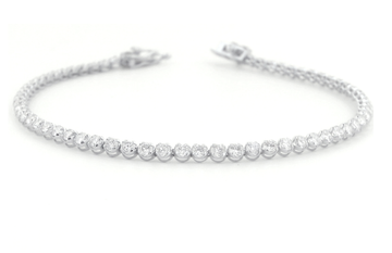 Chic Lightweight 14K White Gold Bracelet