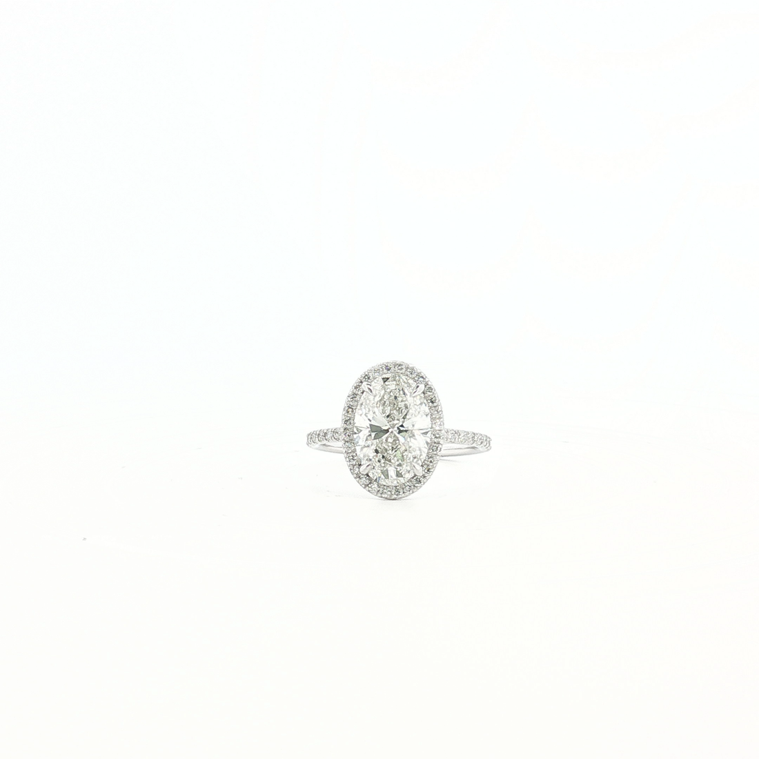 2.00ct 14K Gold Oval Diamond Engagement Ring in