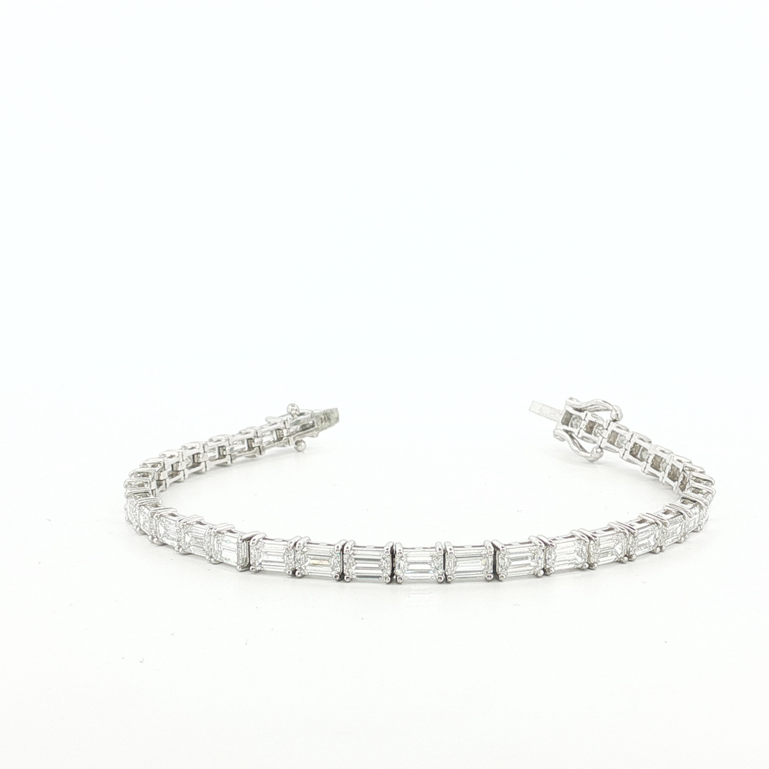 10Ct 14k Gold Emerald-Cut Diamond Tennis Bracelet