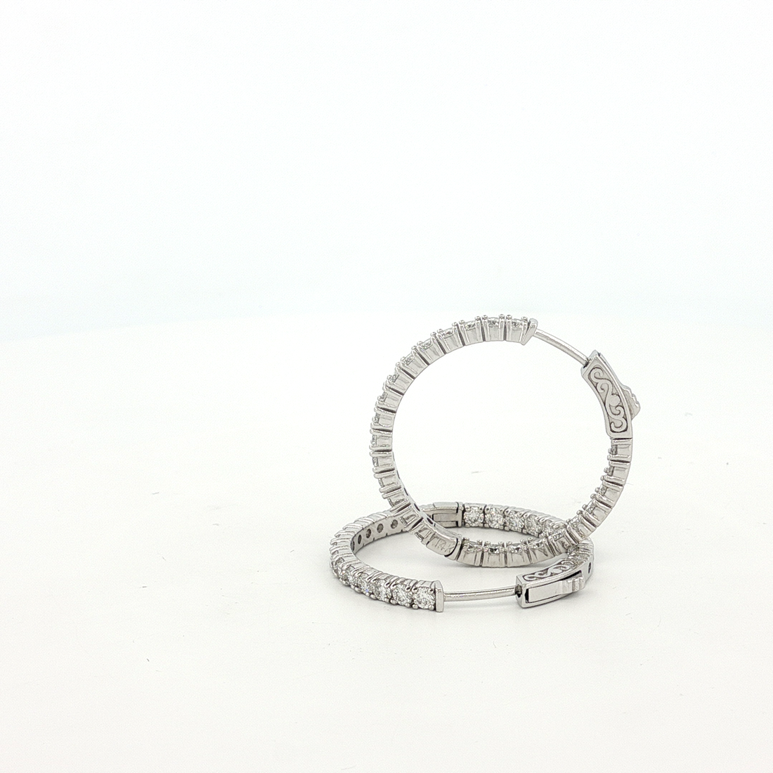 2.00Ct 14K White Gold Hoop Earrings
