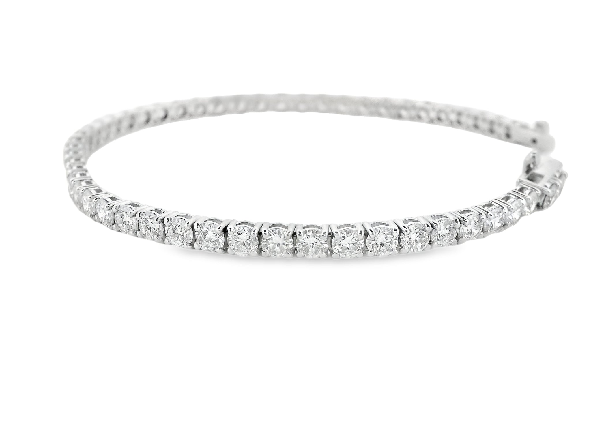 Elegant 14K White Gold Round Diamond Tennis Bracelet