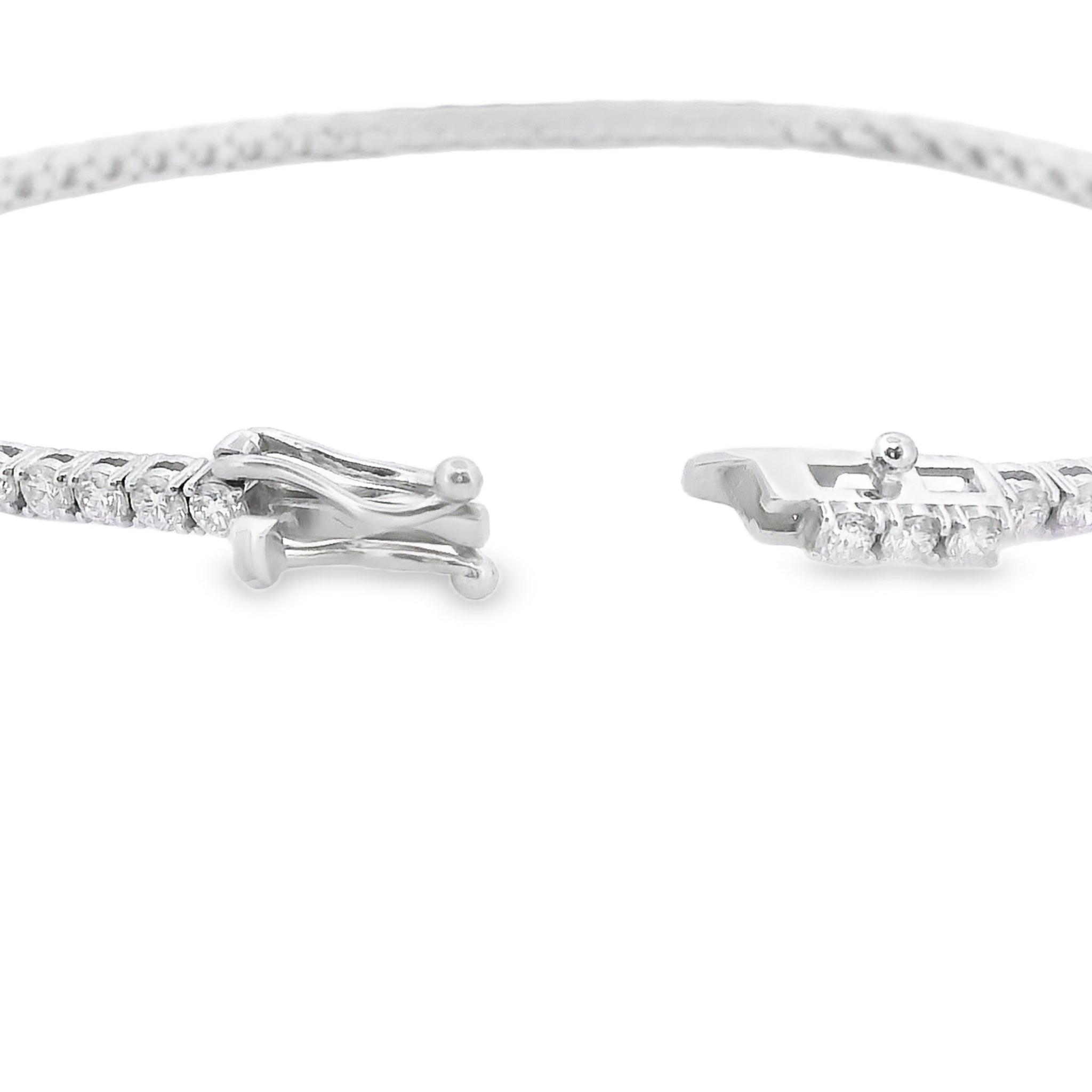 Elegant 14K White Gold Round Diamond Tennis Bracelet